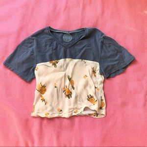 MeWe Floral Top